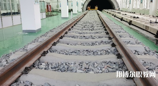 自貢2025年適合男生的鐵路學校專業(yè)