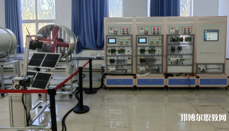四川2025年讀電工學校讀什么專業(yè)好