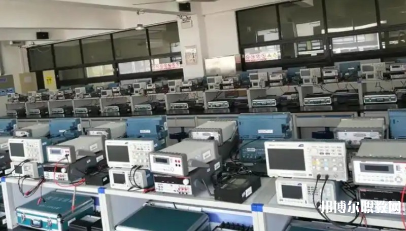 四川2025年讀電工學(xué)校有用嗎